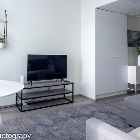 Uusi Asunto Ydinkeskustassa, Wifi, Ilmainen Pysaekoeinti Lejlighed *